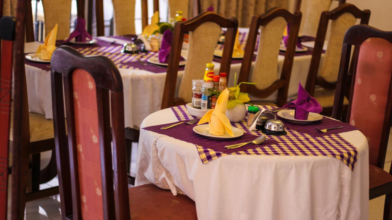 Lavender Lodge Hotel Άκρα Εξωτερικό φωτογραφία