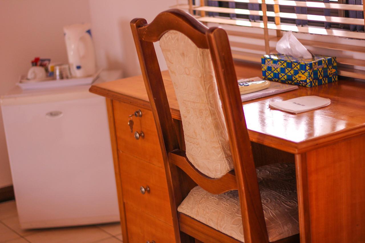 Lavender Lodge Hotel Άκρα Εξωτερικό φωτογραφία